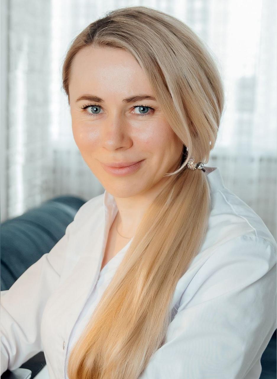 Ратовская Оксана Юрьевна
